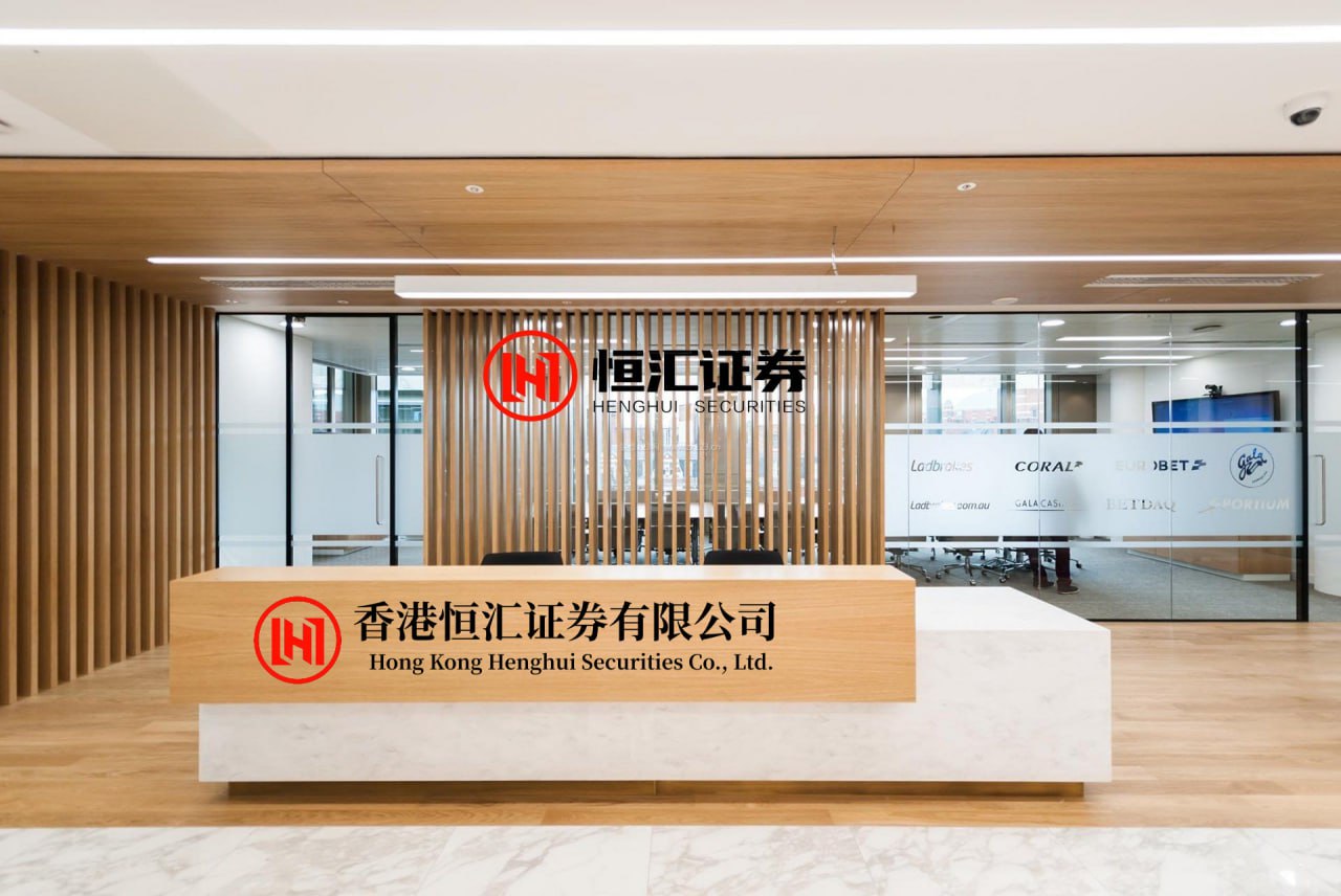 擒牛网 上观时评丨高校“第一时间”回应舆情，不应是对网络情绪的迎合
